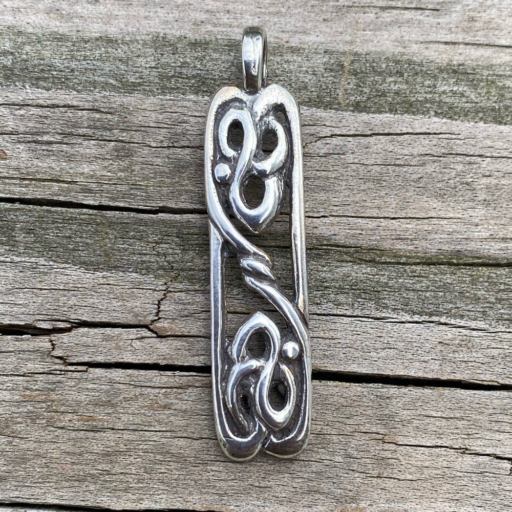 Crannogh Pendant .925 Sterling Silver Scottish Pictish pendant Made in USA